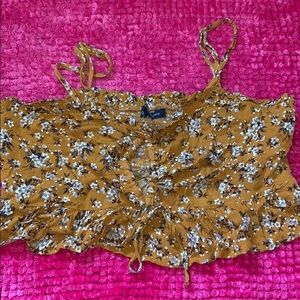 Crop top